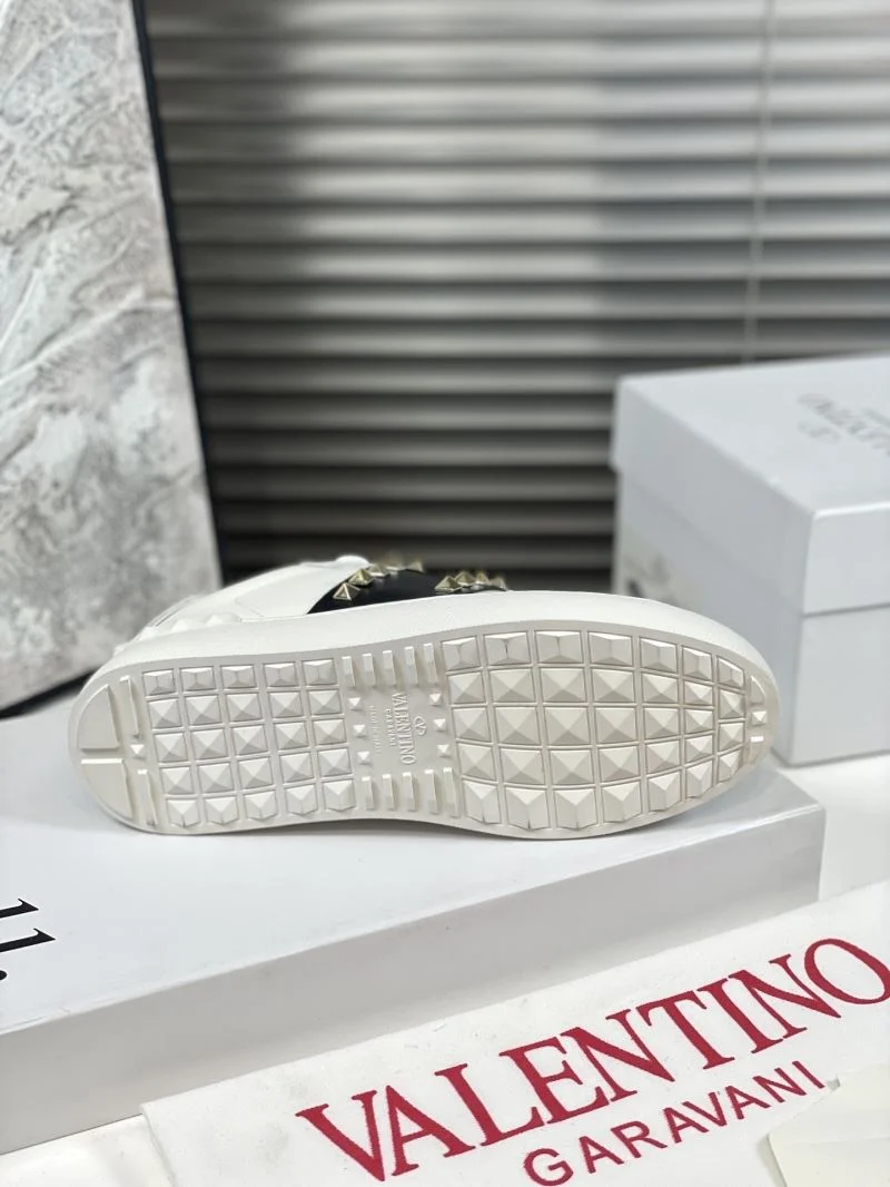 EyeCatching Valentino Open Shoes 36418