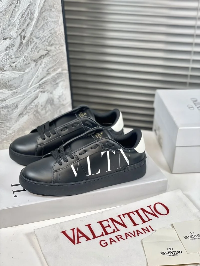 Casual Valentino Open Shoes 36388