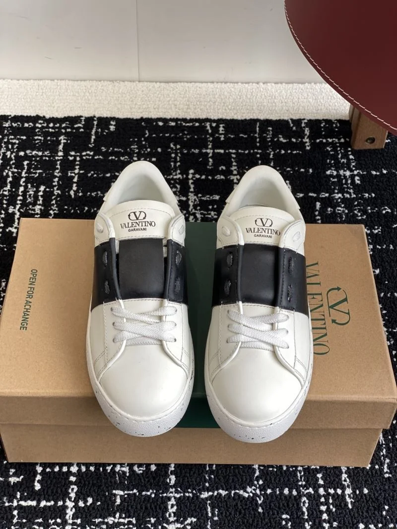 Valentino Open Shoes Breathable 36147