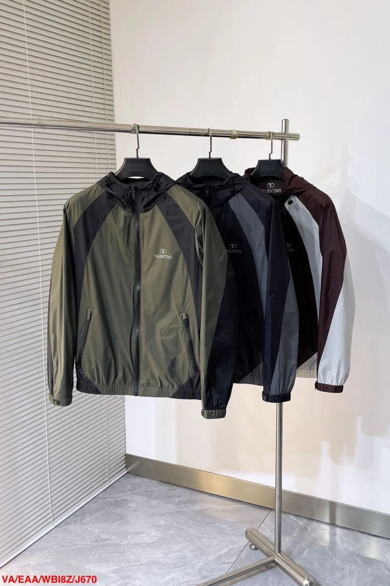 Valentino Outwear Durable 175026