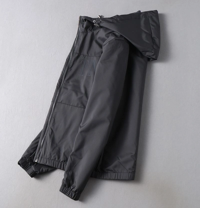 Premium Valentino Outwear 174893