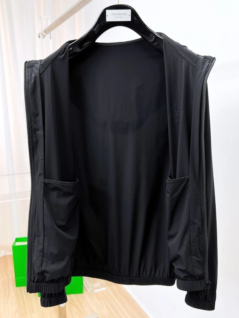 Valentino Outwear Unisex 174884