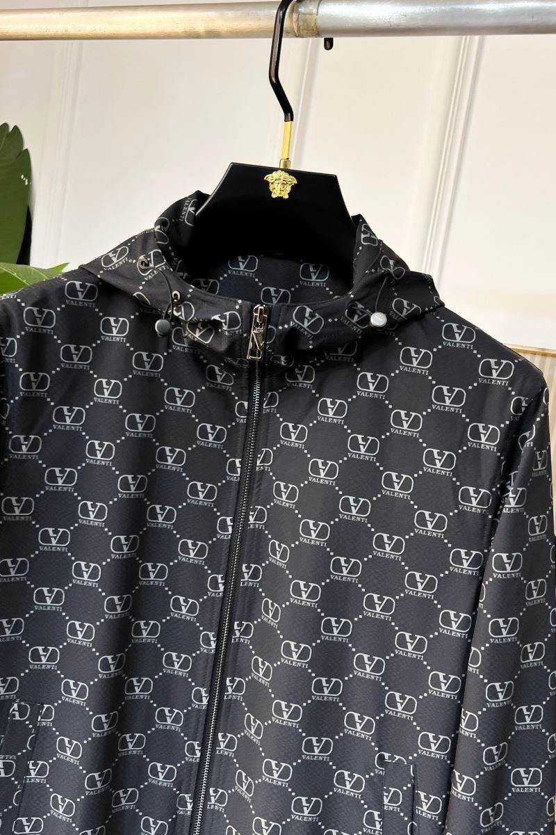 Colorful Valentino Outwear 174764