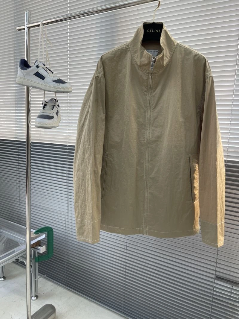 Sleek Valentino Outwear 174675