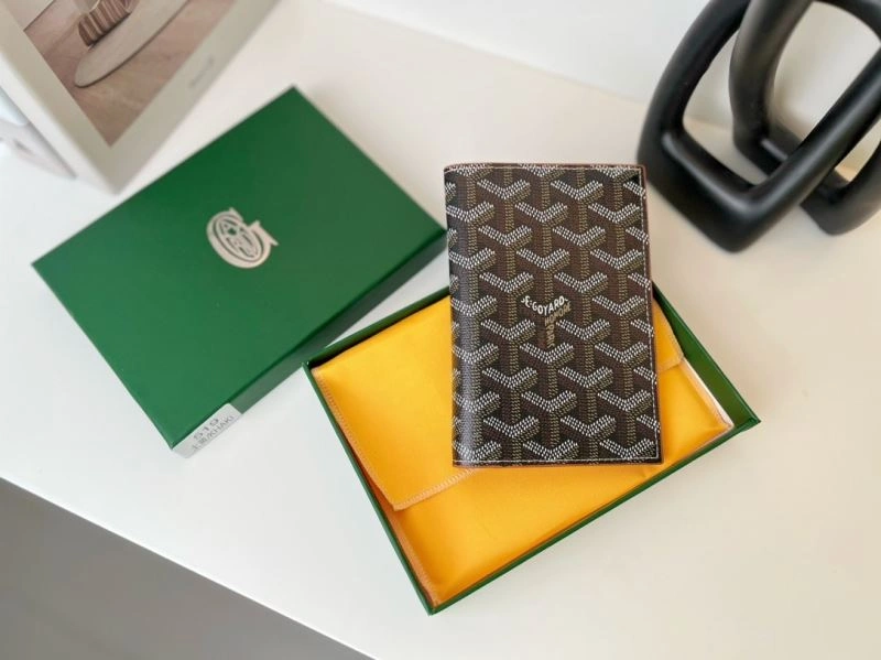 Valentino Passport Holders DailyWear 270509