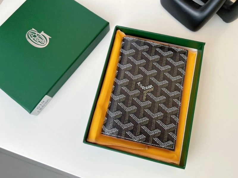 Valentino Passport Holders DailyWear 270509