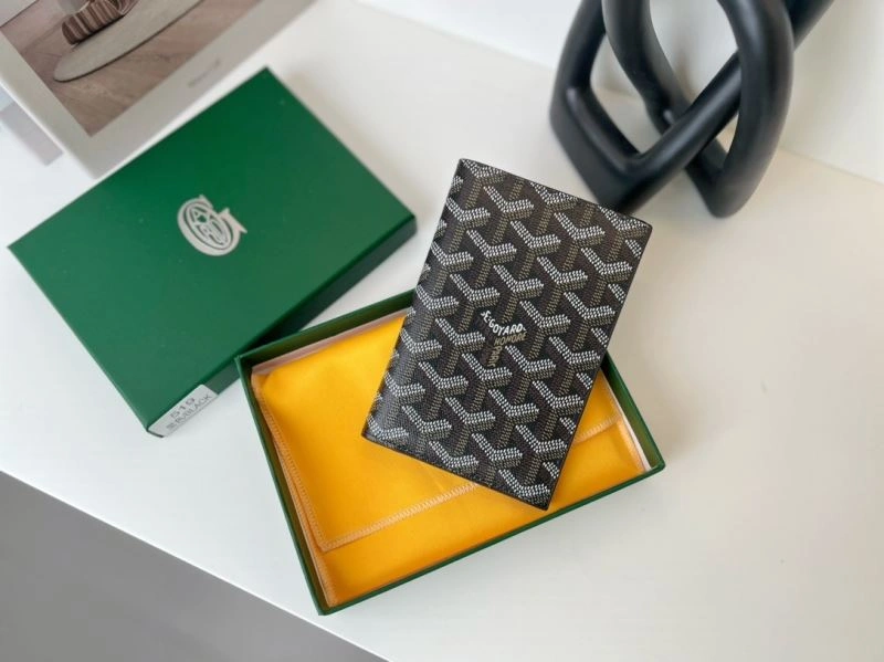 Valentino Passport Holders SmoothTexture 270505