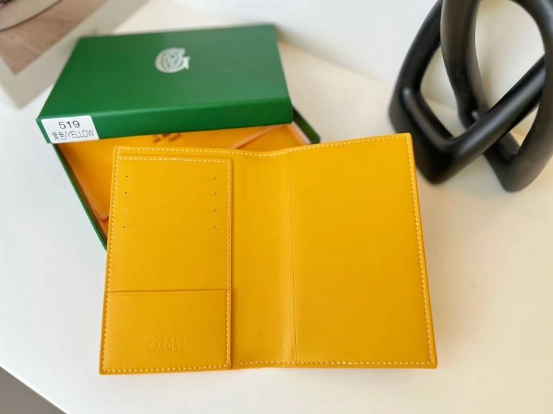 Valentino Passport Holders Lightweight 270390
