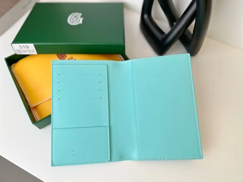 Upgraded Valentino Passport Holders 270508