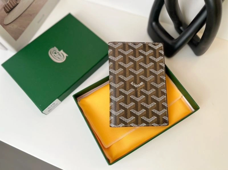 WeatherProof Valentino Passport Holders 270503