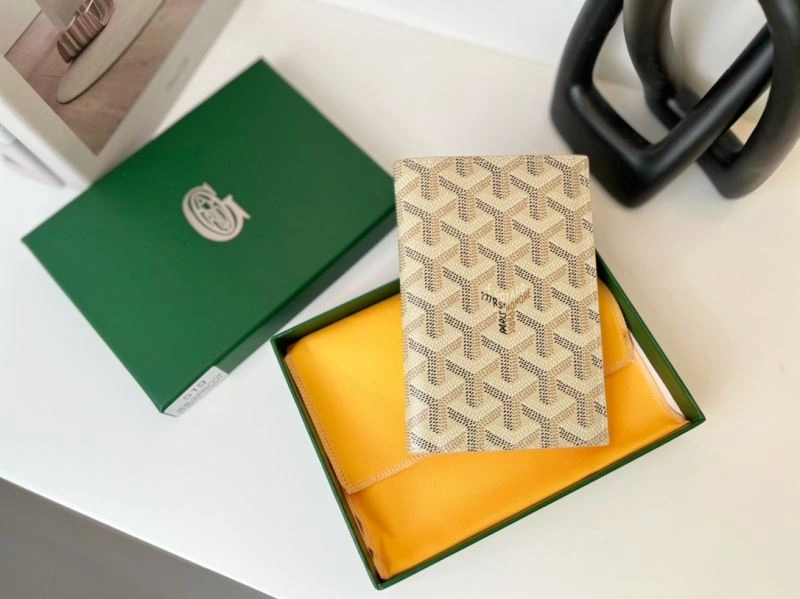 Valentino Passport Holders HighQuality 270504