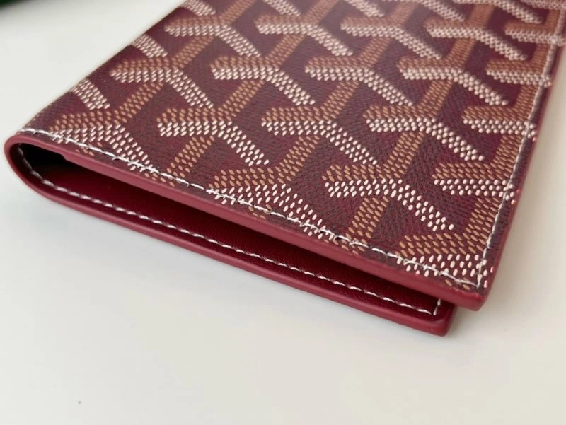 Comfortable Valentino Passport Holders 270502
