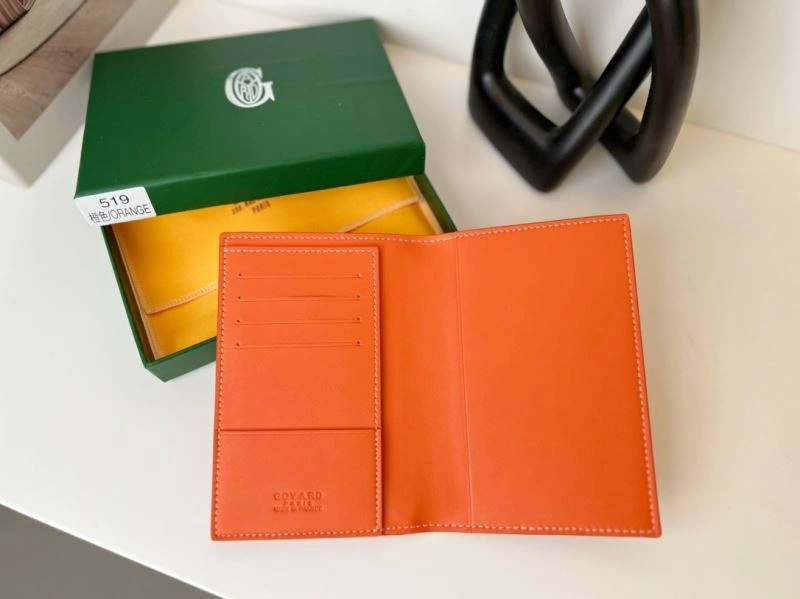 Valentino Passport Holders HighPerformance 270395