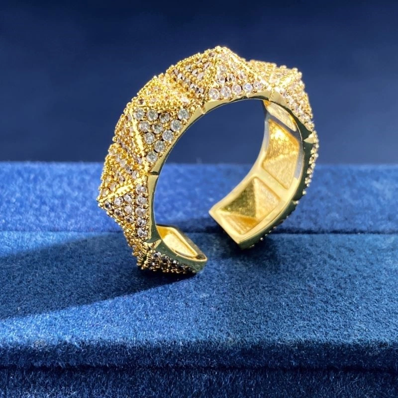 Modern Valentino Rings 210313