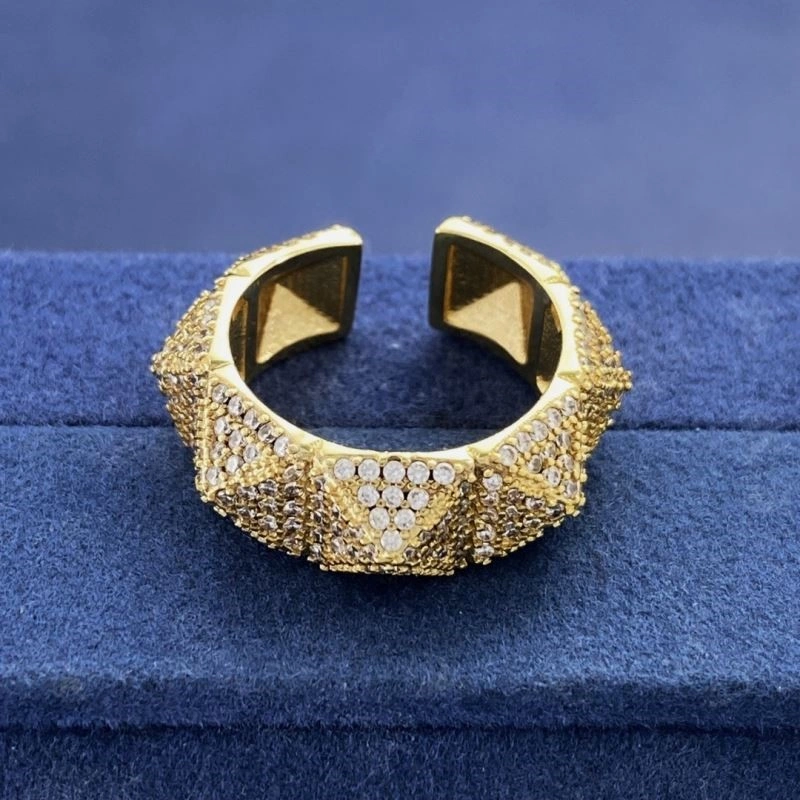 Modern Valentino Rings 210313