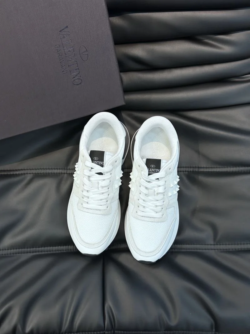 Affordable Valentino Rockrunner Shoes 35799