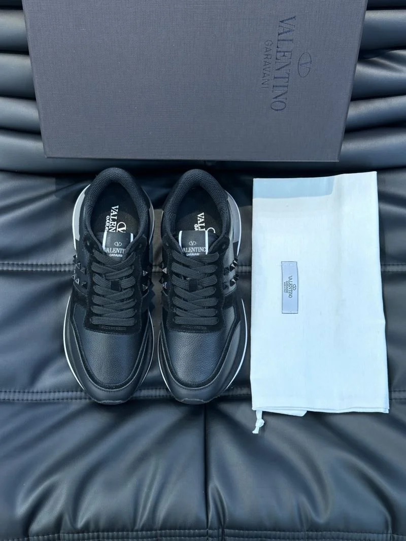 Youthful Valentino Rockrunner Shoes 35797