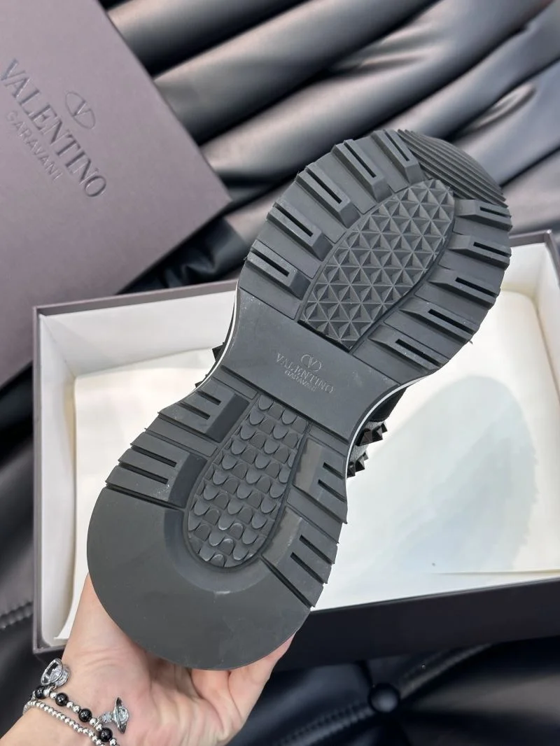 Youthful Valentino Rockrunner Shoes 35797