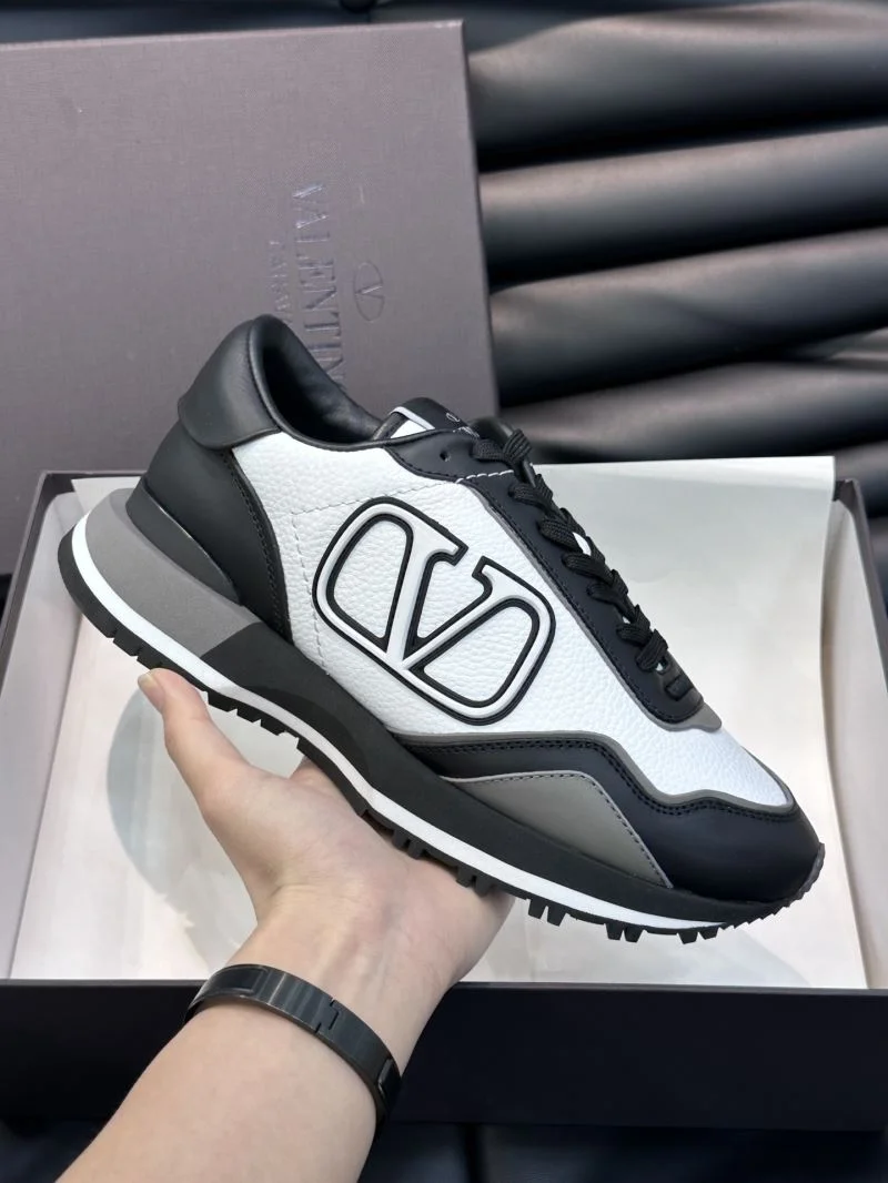 Valentino Rockrunner Shoes RelaxedFit 35790