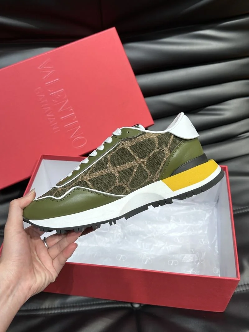Valentino Rockrunner Shoes Functional 35779
