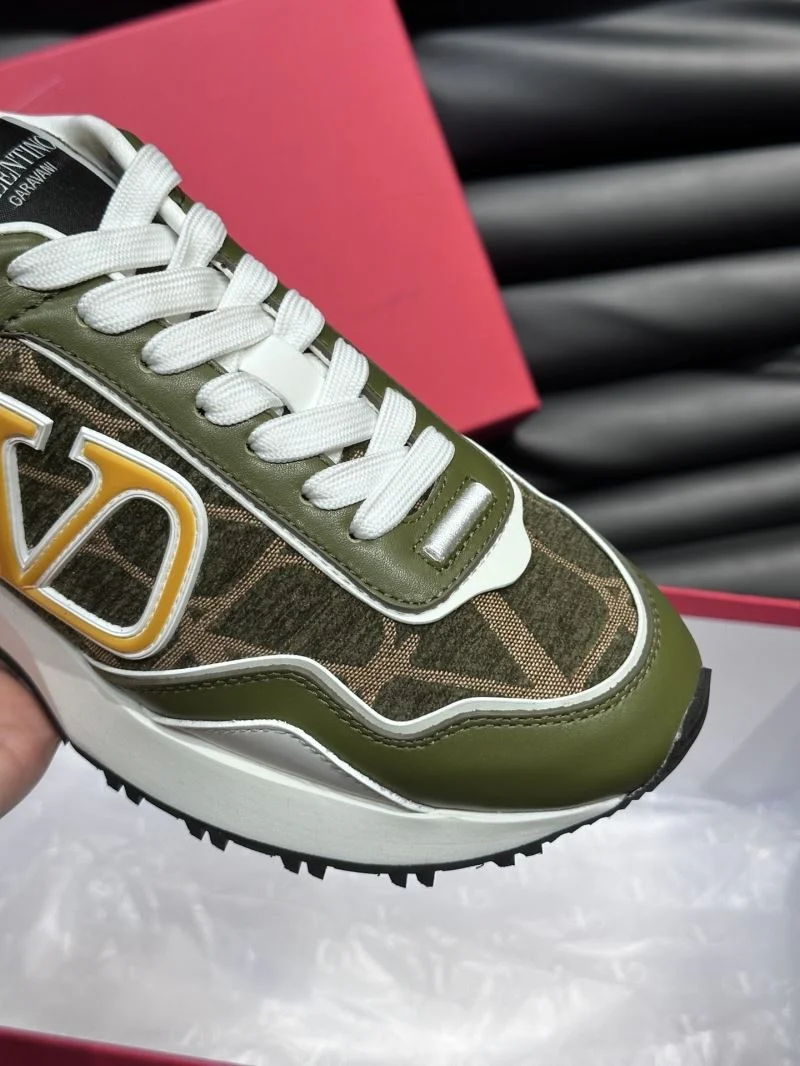 Valentino Rockrunner Shoes Functional 35779