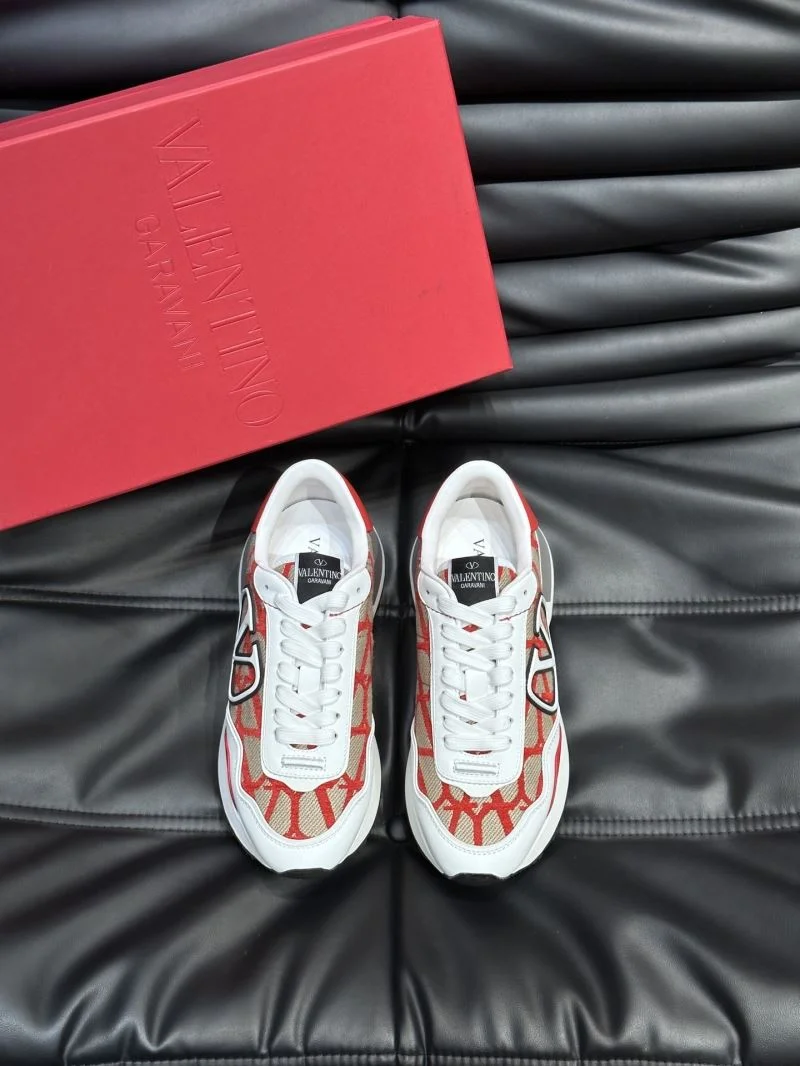 Valentino Rockrunner Shoes TravelReady 35784