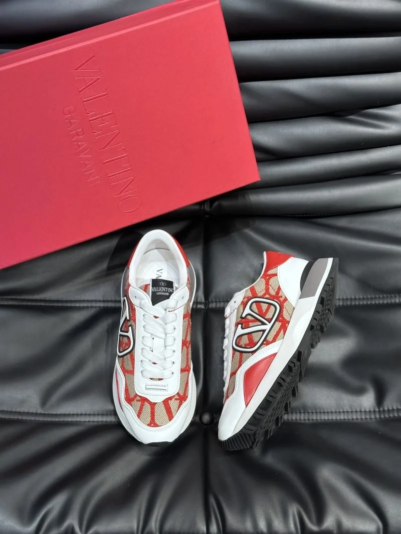 Valentino Rockrunner Shoes TravelReady 35784