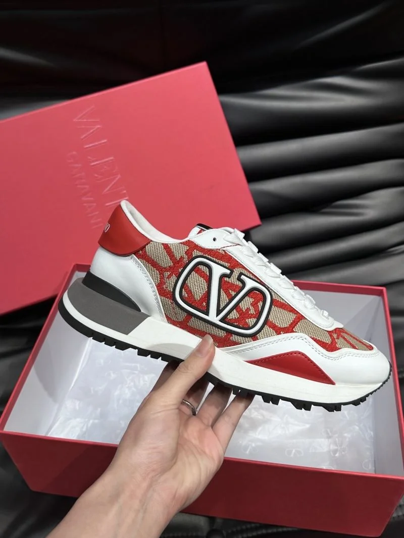 Valentino Rockrunner Shoes TravelReady 35784