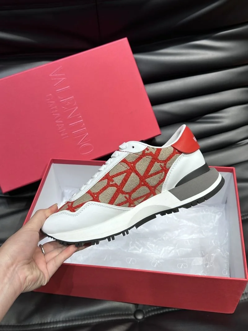 Valentino Rockrunner Shoes TravelReady 35784