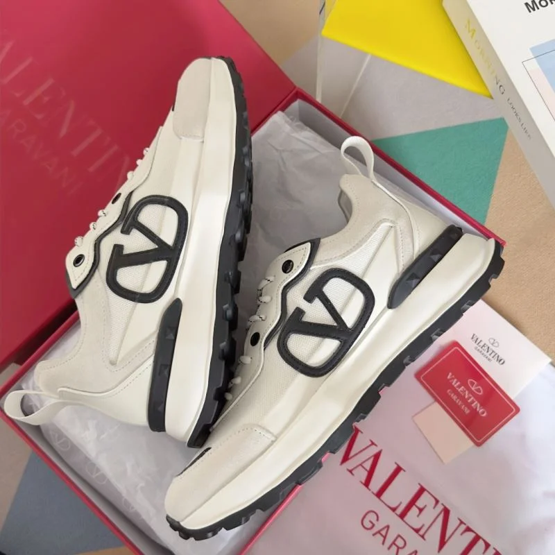 Refined Valentino Rockrunner Shoes 36385