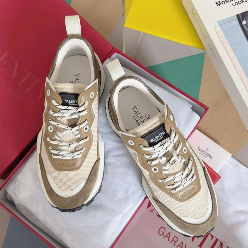 Valentino Rockrunner Shoes FreshLook 36375