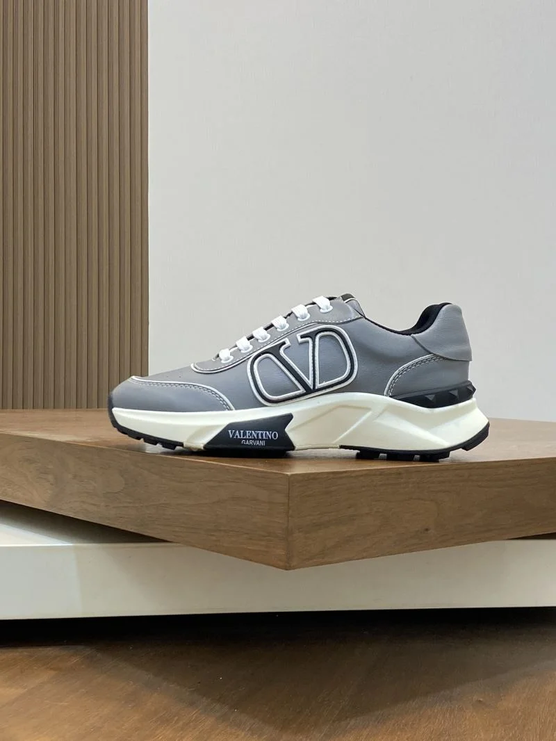 Valentino Rockrunner Shoes Timeless 36897