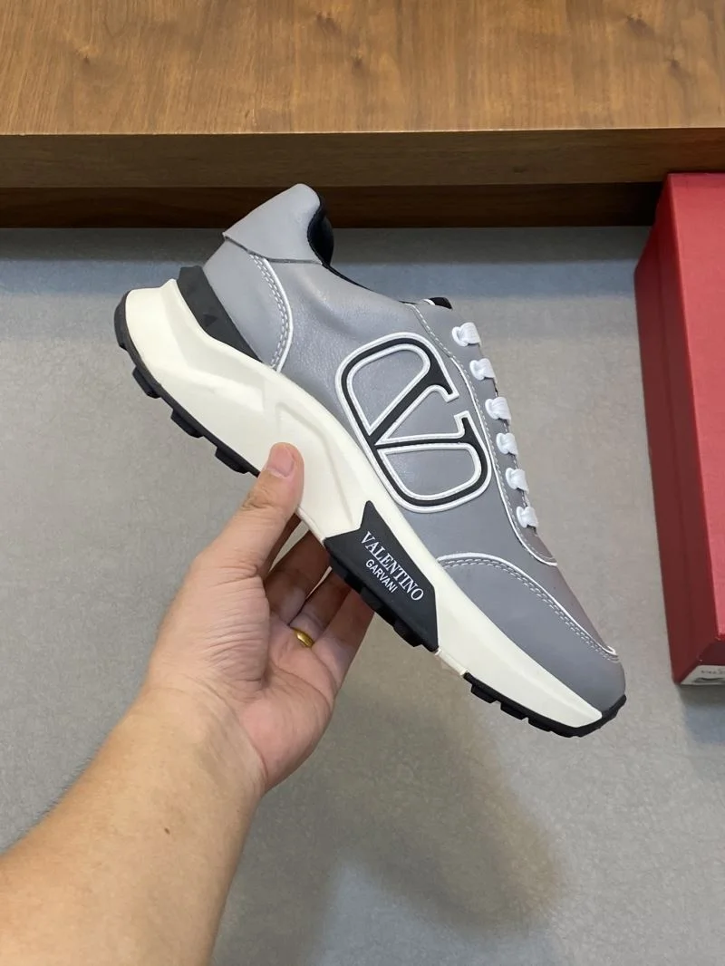 Valentino Rockrunner Shoes Timeless 36897