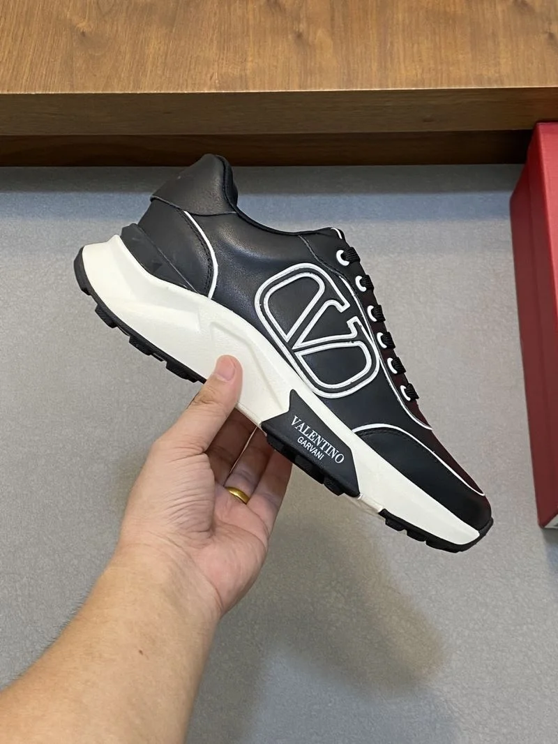 Valentino Rockrunner Shoes Affordable 36893