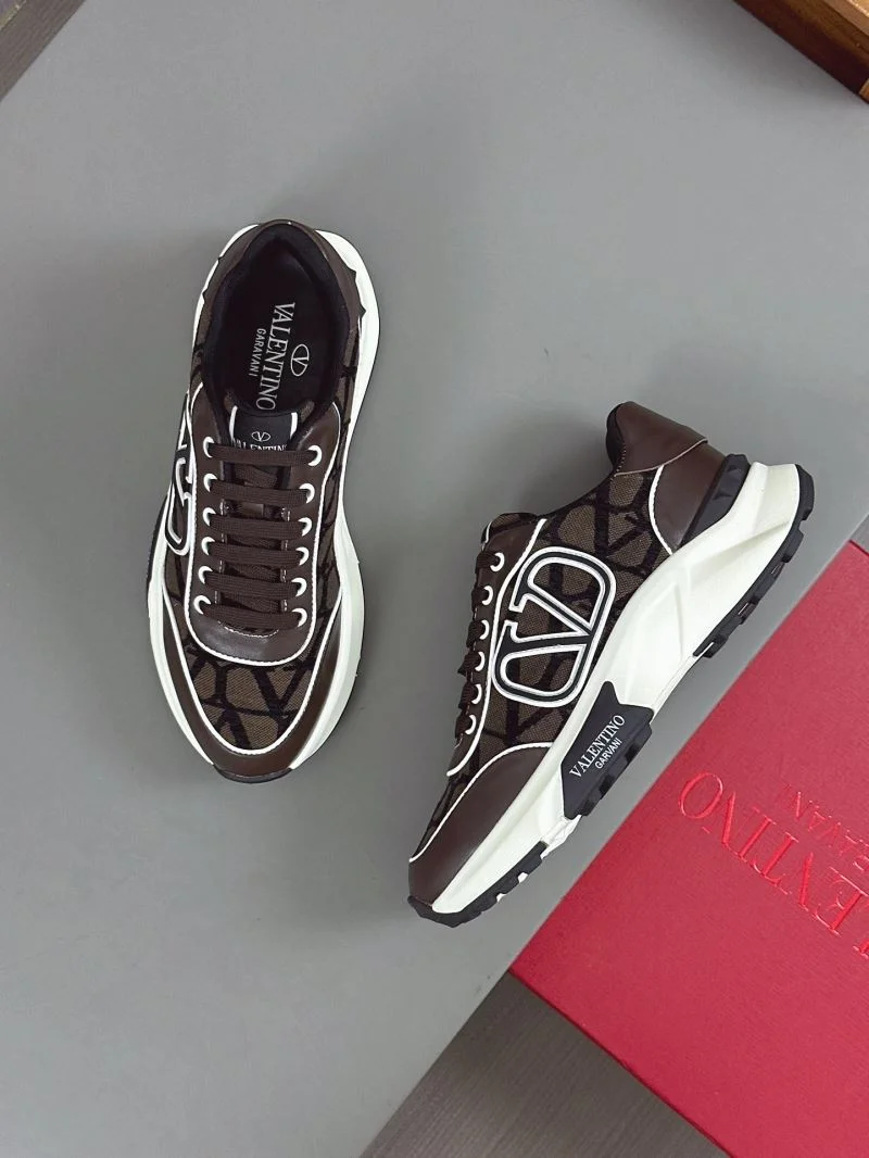 FlexibleFit Valentino Rockrunner Shoes 36890