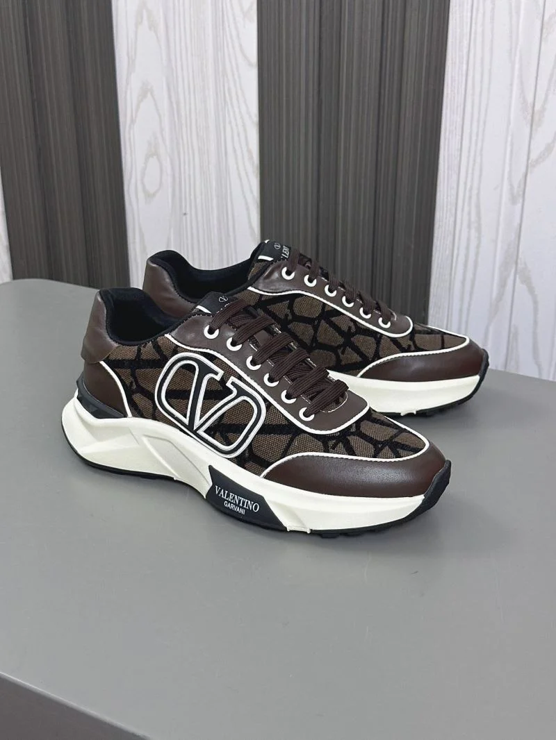 FlexibleFit Valentino Rockrunner Shoes 36890