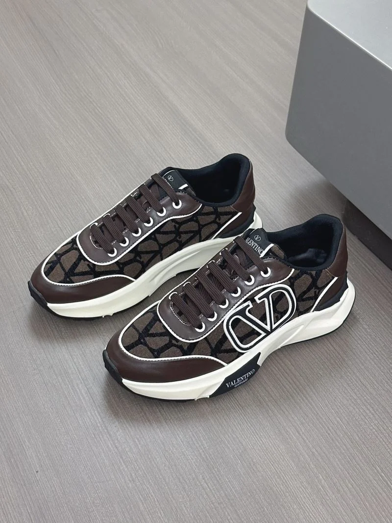 FlexibleFit Valentino Rockrunner Shoes 36890