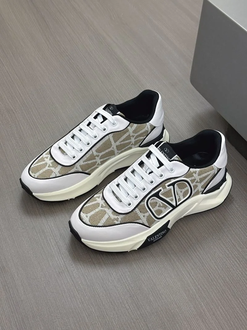Durable Valentino Rockrunner Shoes 36891