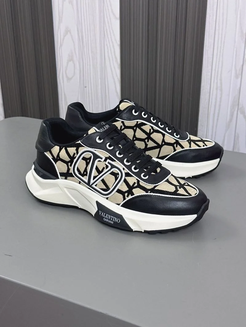 EasyMatch Valentino Rockrunner Shoes 36889