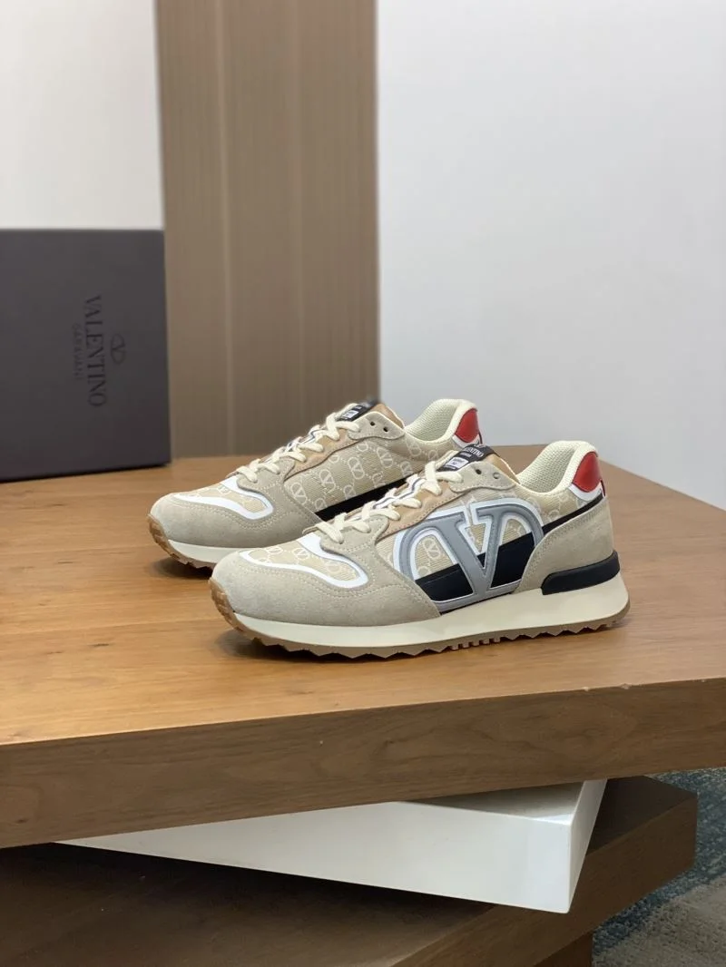 Tailored Valentino Rockrunner Shoes 36885
