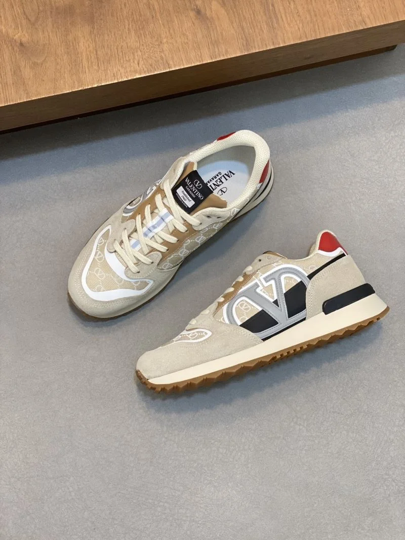 Tailored Valentino Rockrunner Shoes 36885