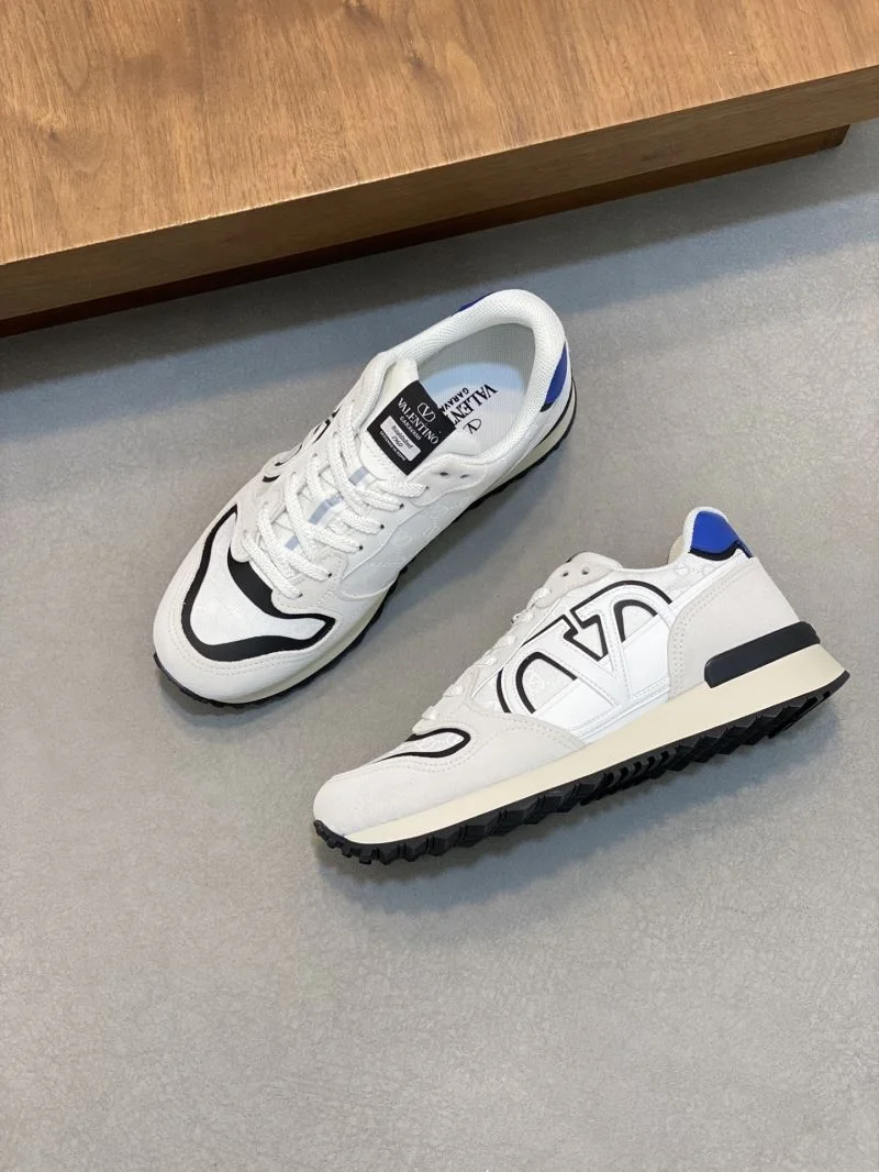 Elegant Valentino Rockrunner Shoes 36887