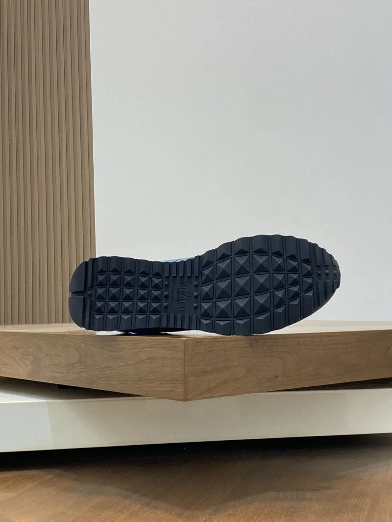 QuickDry Valentino Rockrunner Shoes 36883