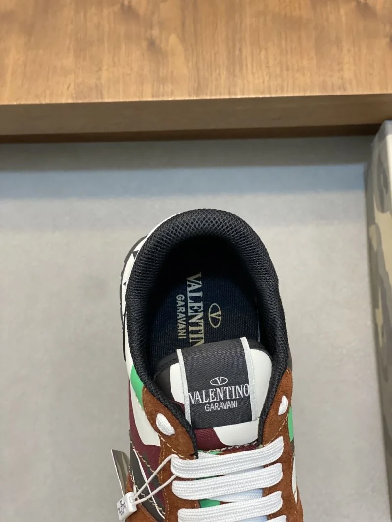 Snug Valentino Rockrunner Shoes 36882