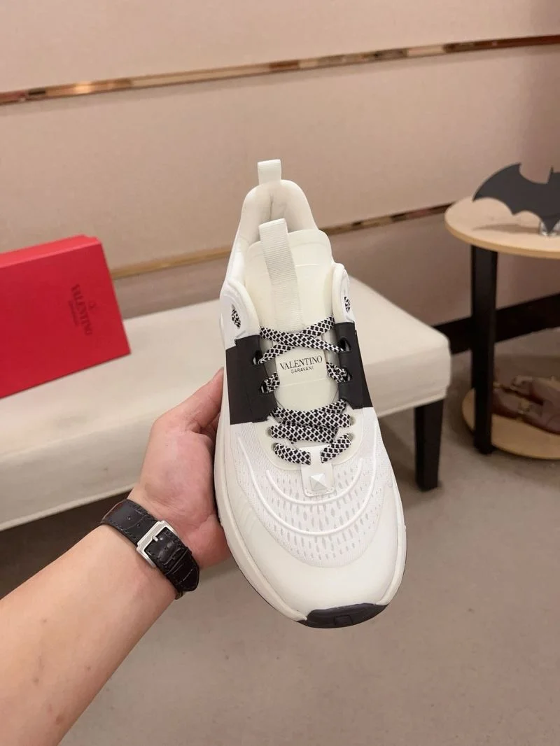 Stretchable Valentino Rockrunner Shoes 36878