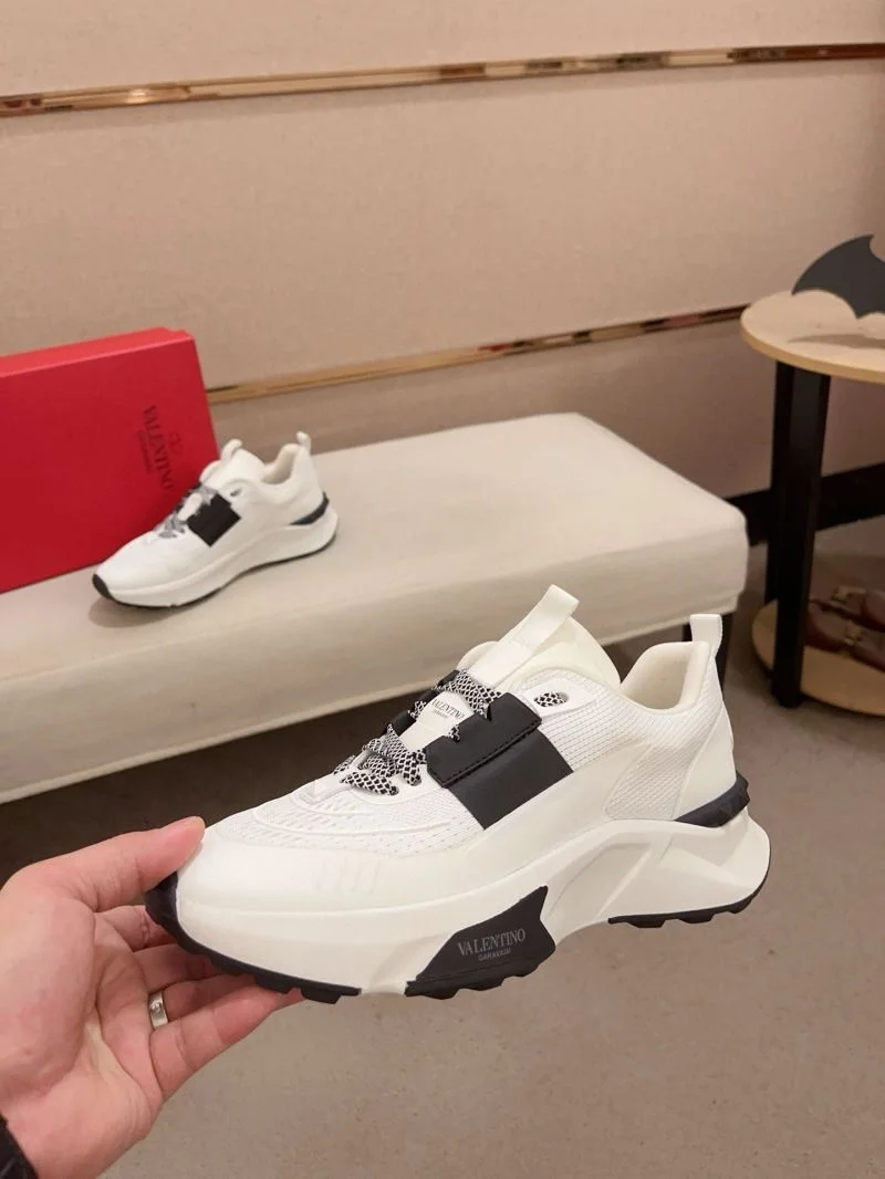 Stretchable Valentino Rockrunner Shoes 36878