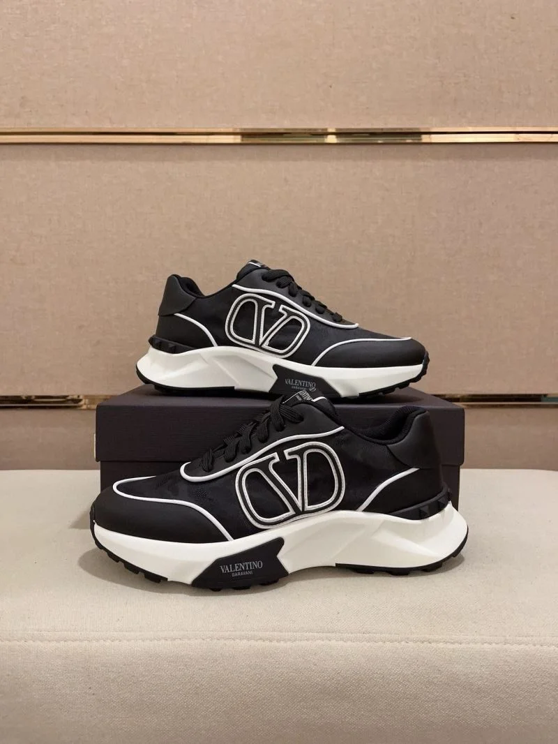 Valentino Rockrunner Shoes Casual 36865