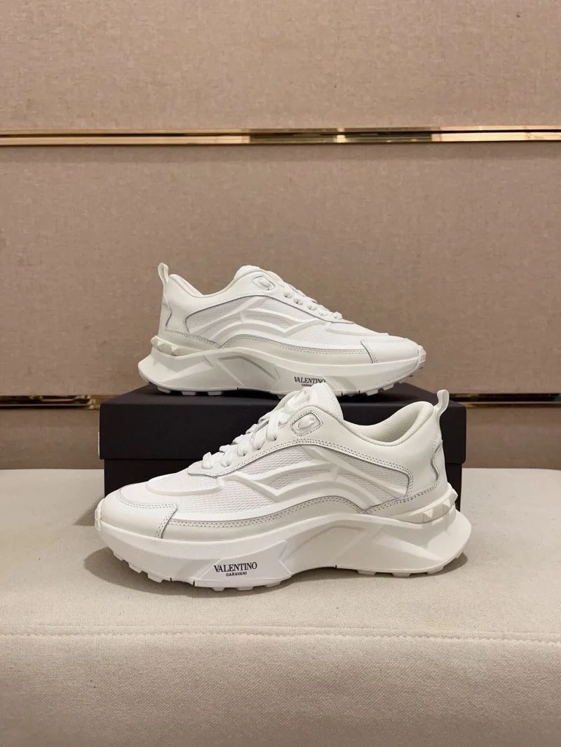 Stretchable Valentino Rockrunner Shoes 36874