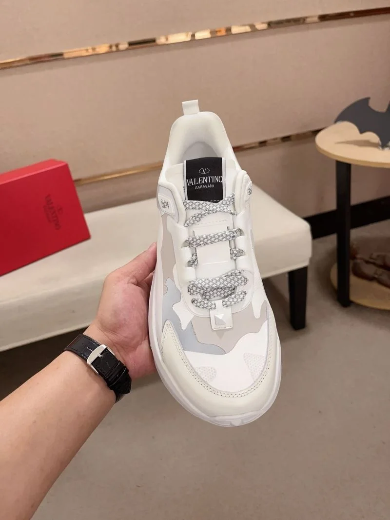 Valentino Rockrunner Shoes Durable 36856