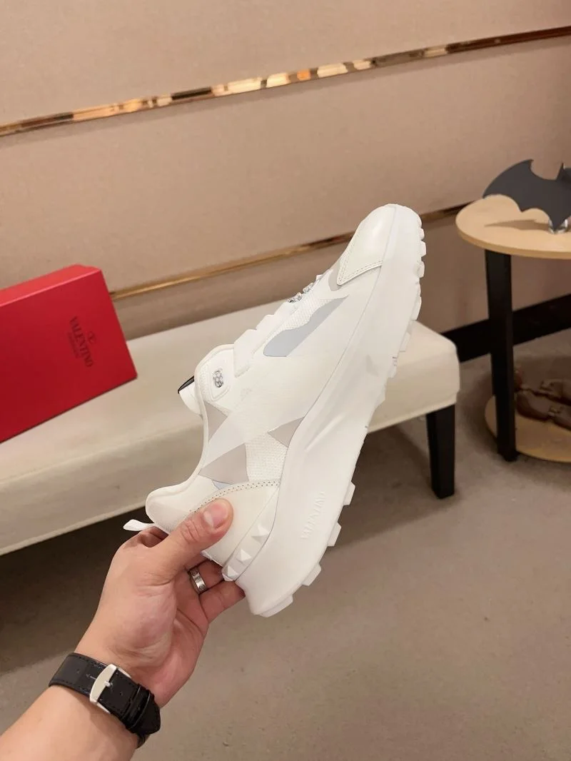 Valentino Rockrunner Shoes Durable 36856